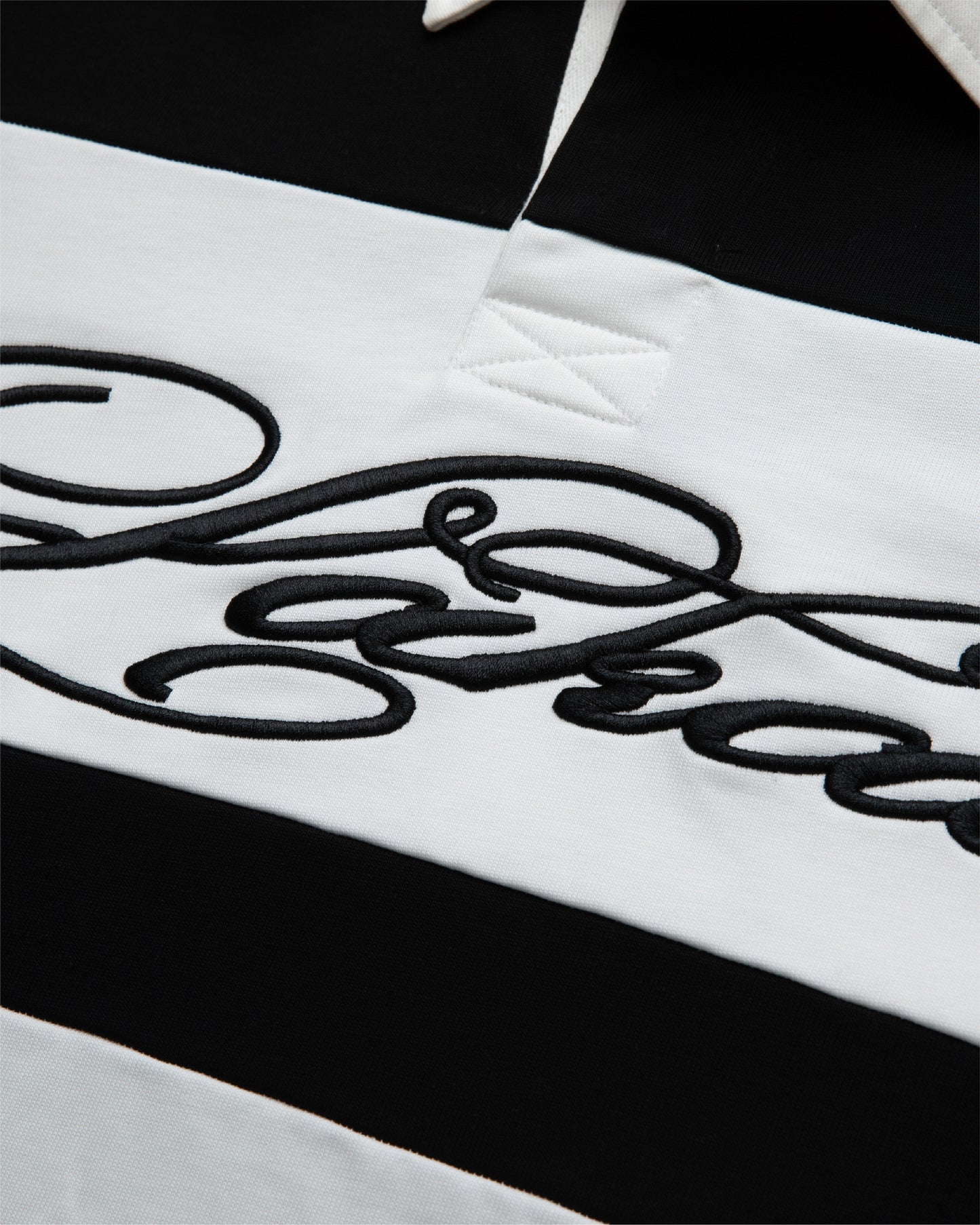 Vintage-Inspired Rugby Jersey - Black/White