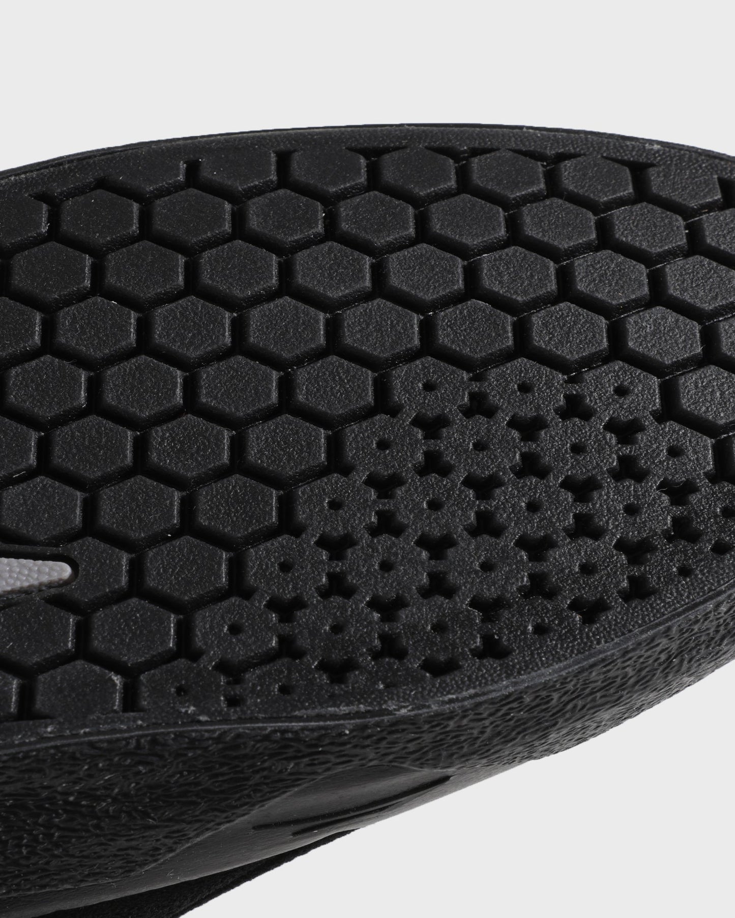 Essex - Black Shark Grey