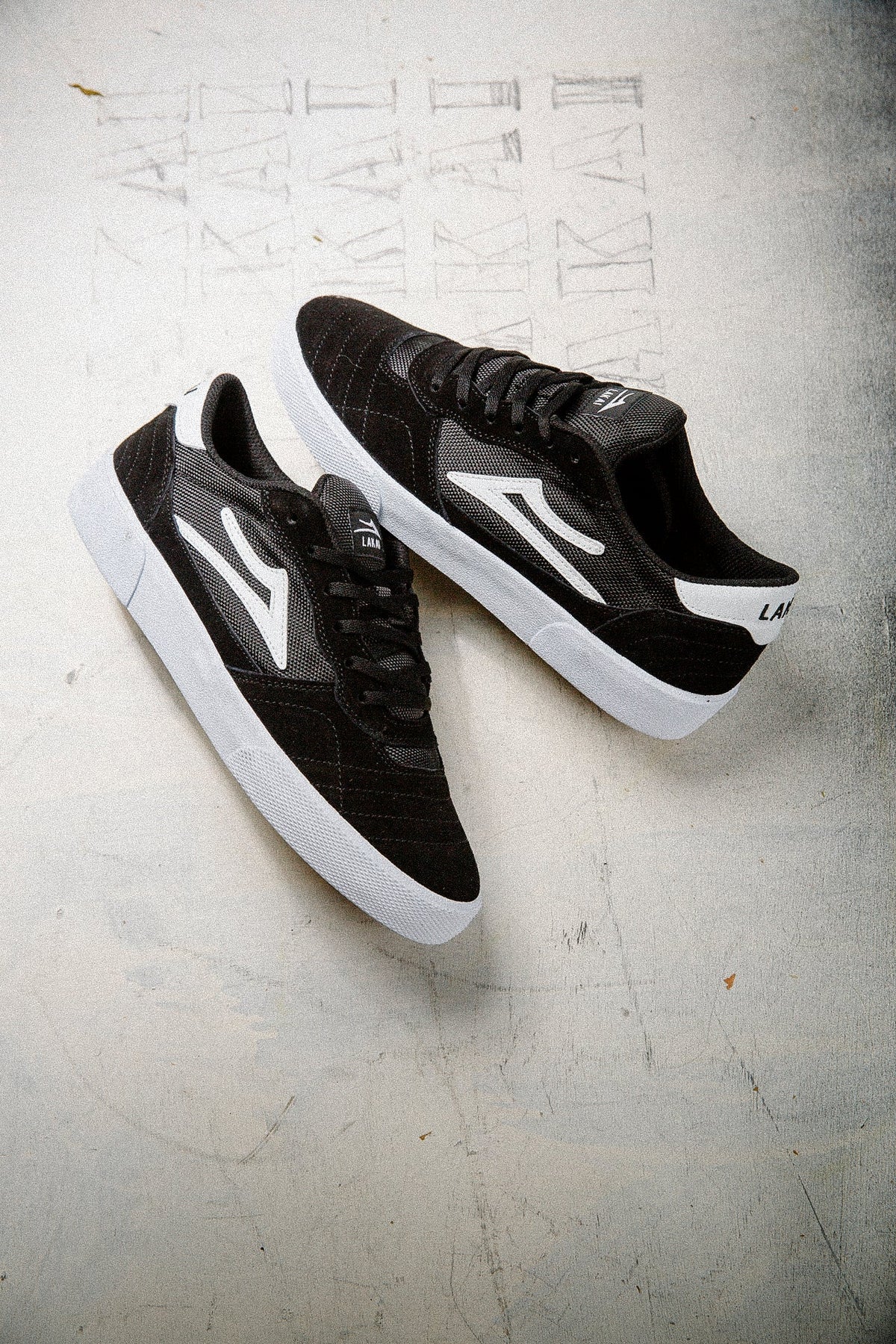 lakai cambridge tobacco suede - Black/Black our most advanced vulcanized outsole to date Lakai Cambridge Mid Skateboard Shoe