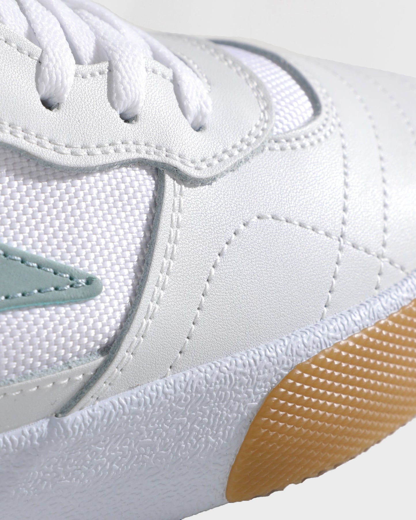 Cambridge - Elite White Leather Grey Mist