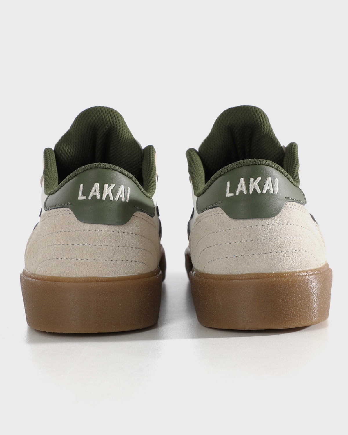 lakai cambridge tobacco suede The Cambridge consists of mixed materials including suede Lakai Cambridge tobacco suede dark