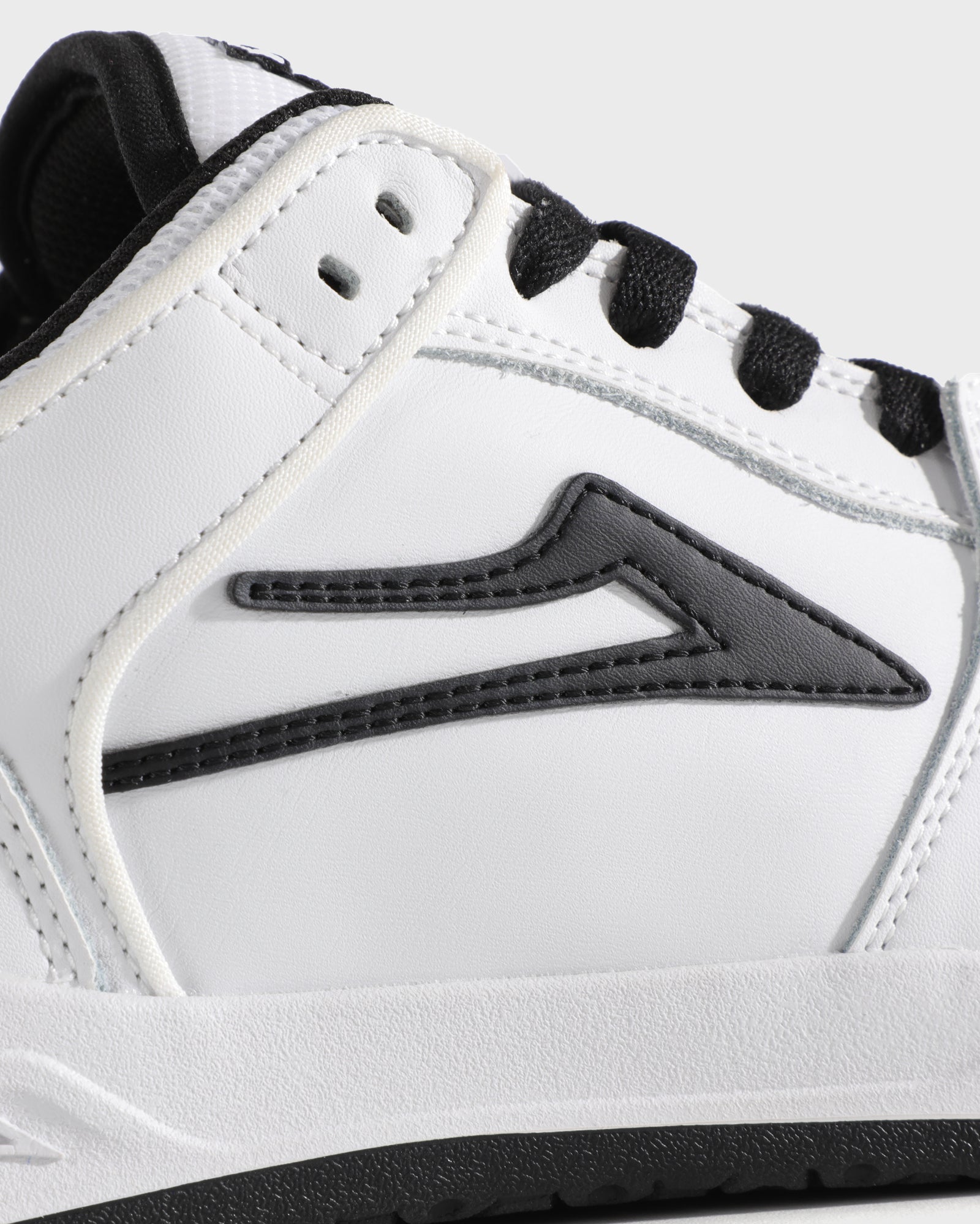 Telford Low - White/Black Leather – Lakai